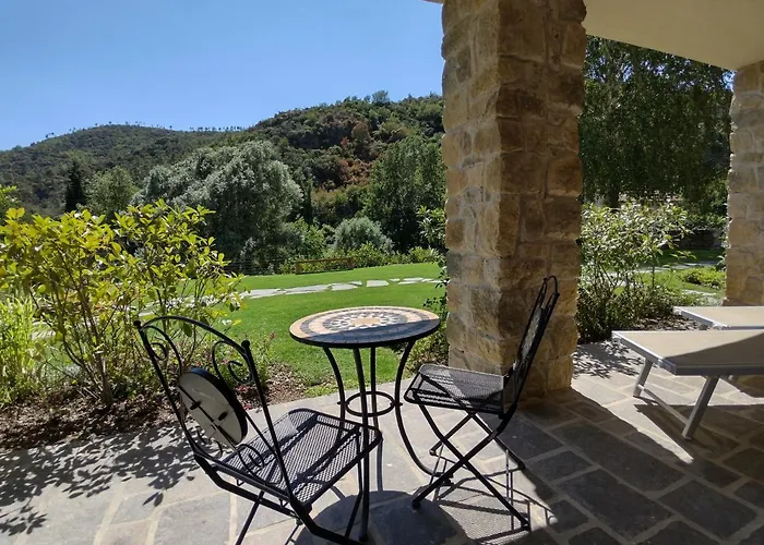 Peq Agri-resort Tovo Lantgård *
